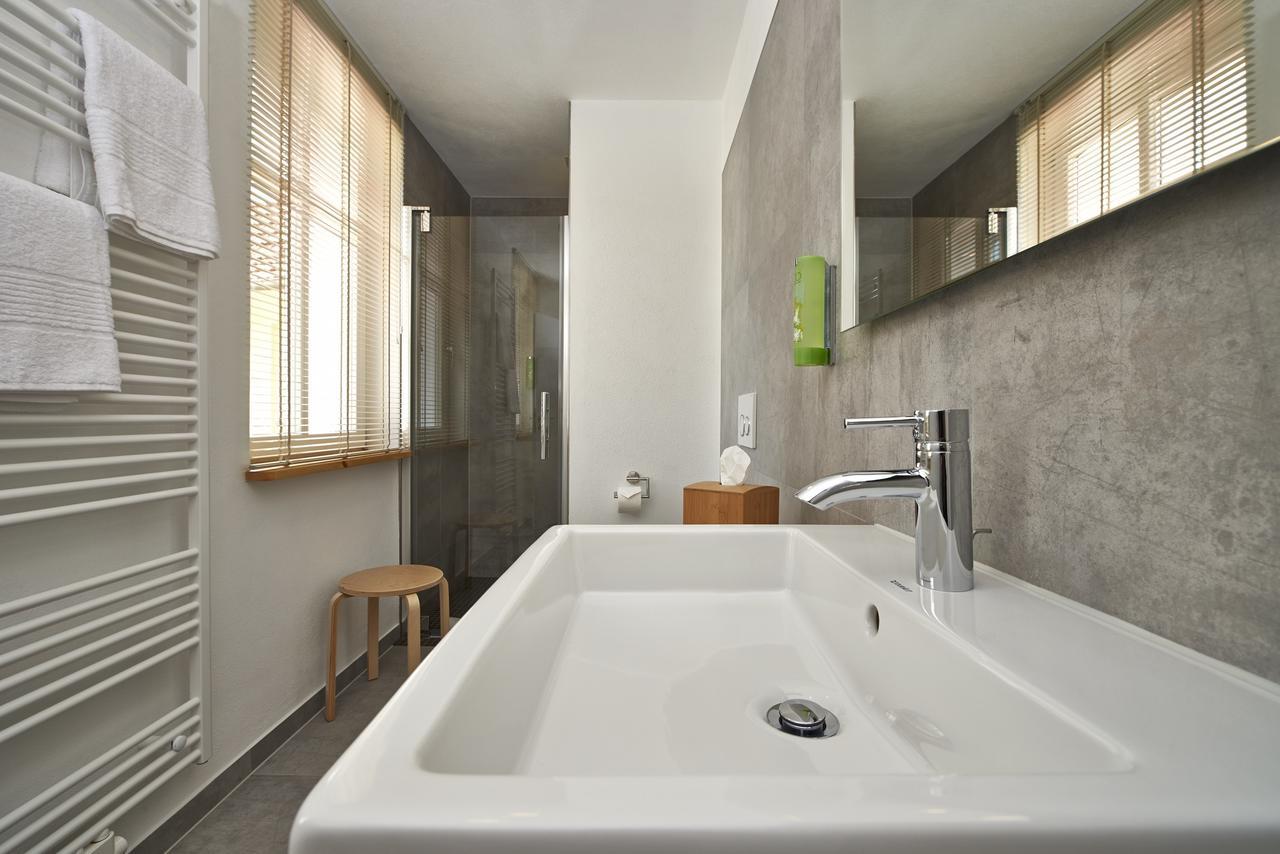 Rothfuss Hotel Weisenheim am Berg Kültér fotó